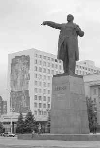 Ленин на базарной площади