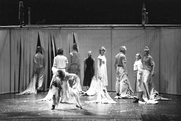 СЦЕНА ИЗ БАЛЕТА “БЛОКАДА”