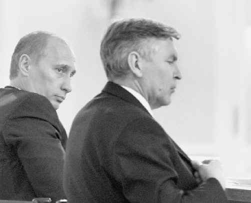 Фото ИТАР-ТАСС ПРЕЗИДЕНТ ОТПРАВИЛ ВЛАДИМИРА ФИЛИППОВА В ОТСТАВКУ. НО ОТ ОБРАЗОВАНИЯ ЭКС-МИНИСТР НЕ ОТСТАВЛЕН...